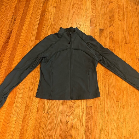 Lululemon Ribbed cropped define jacket - Picture 3 of 7